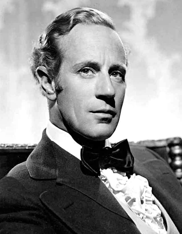 Leslie HOWARD