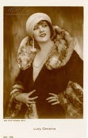 Lucy DORAINE